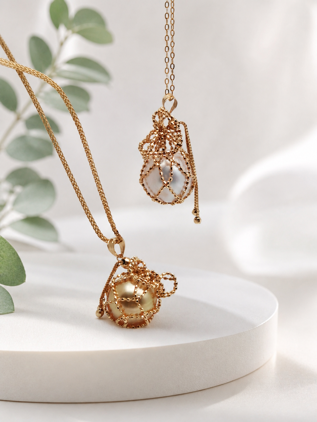 18K solid gold net pouch pendant with golden South Sea pearl on gold chain