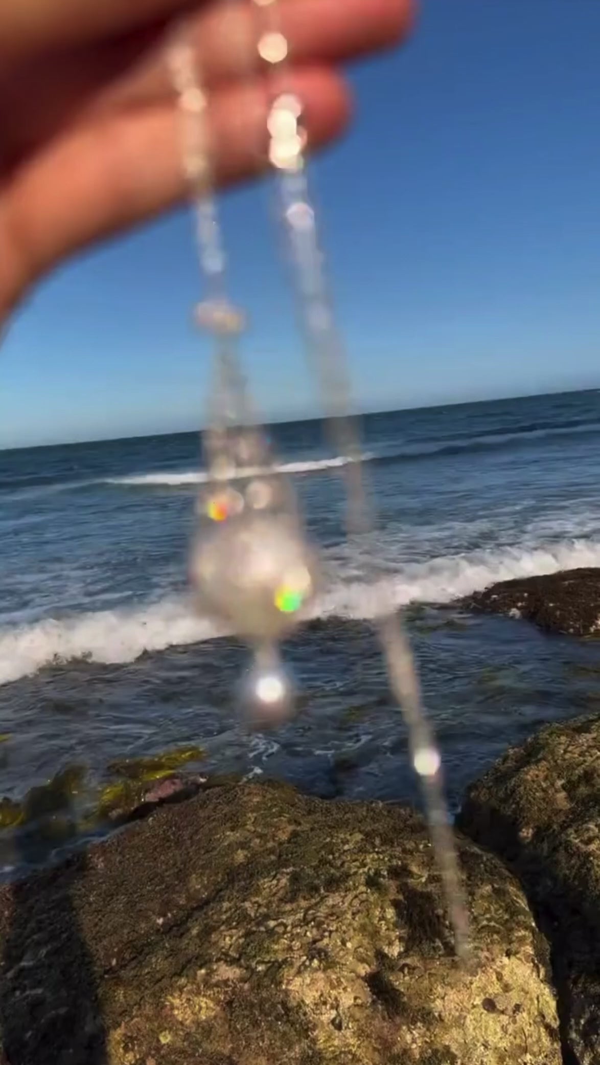 Openable Net Pendant Necklace with Large Natural Pearl